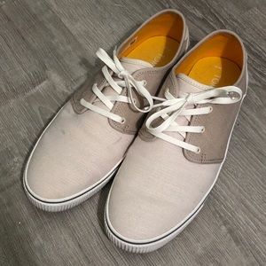 Men’s TOMS shoes size 10